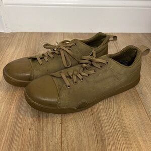 Altama maritime assault shoes
